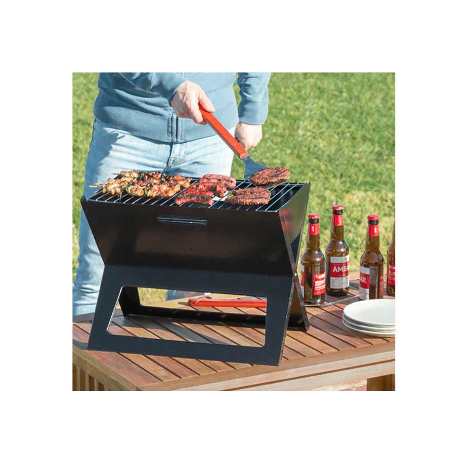 Barbecue pieghevole portatile a carbone foldyq innovagoods